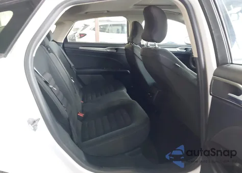 2017 Ford Fusion Hybrid Se z USA, uszkodzony, nr VIN 3FA6P0LU8HR315411